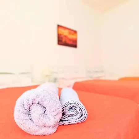 Piccolo Borgo Affittacamere Bike Friendly 塔兰托